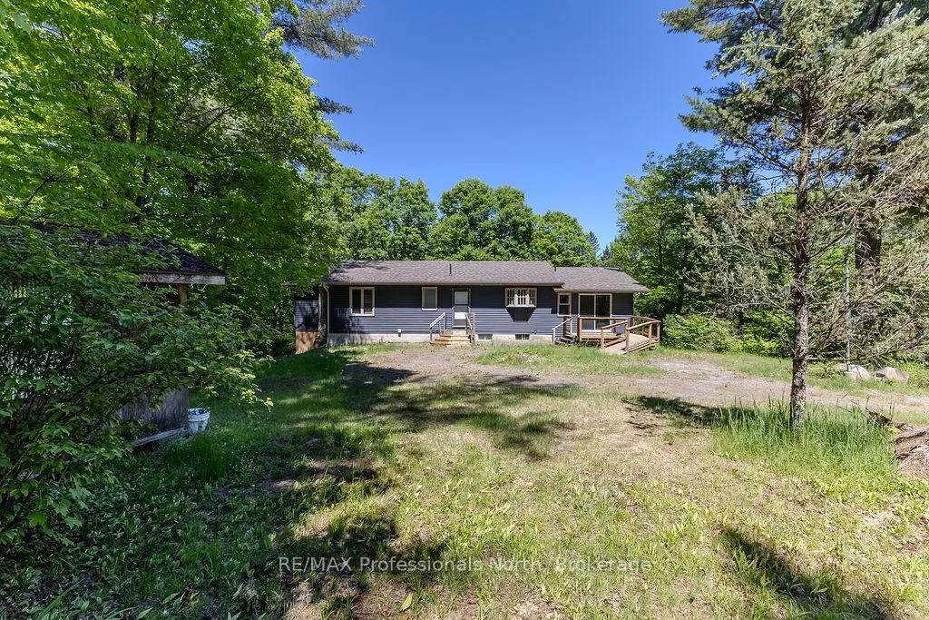 Photo 2 of 128 Old Muskoka Road, Perry, Emsdale — HOMEH
