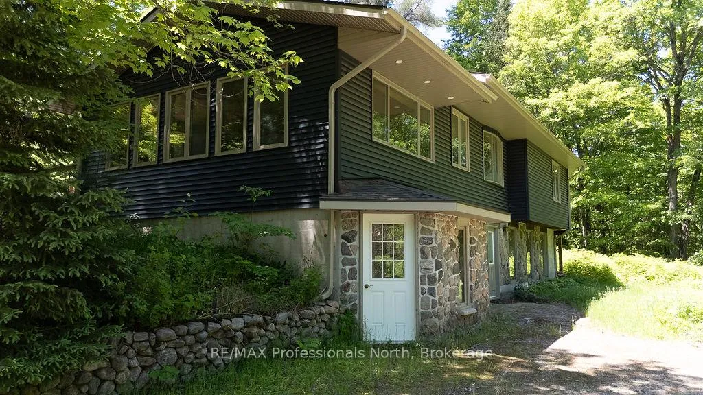 Photo 6 of 128 Old Muskoka Road, Perry, Emsdale — HOMEH