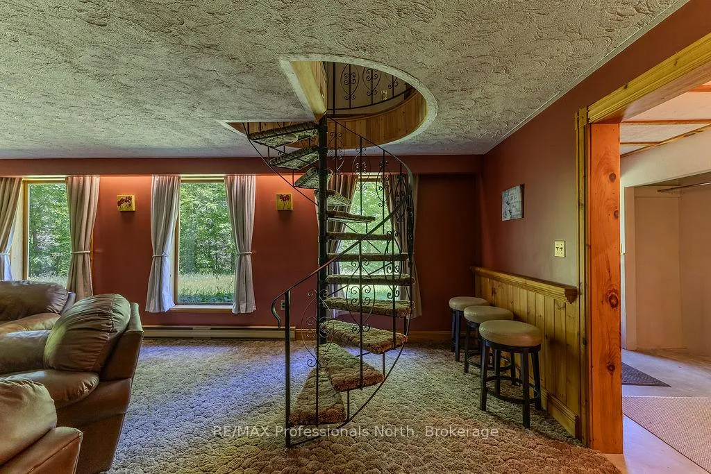 Photo 19 of 128 Old Muskoka Road, Perry, Emsdale — HOMEH