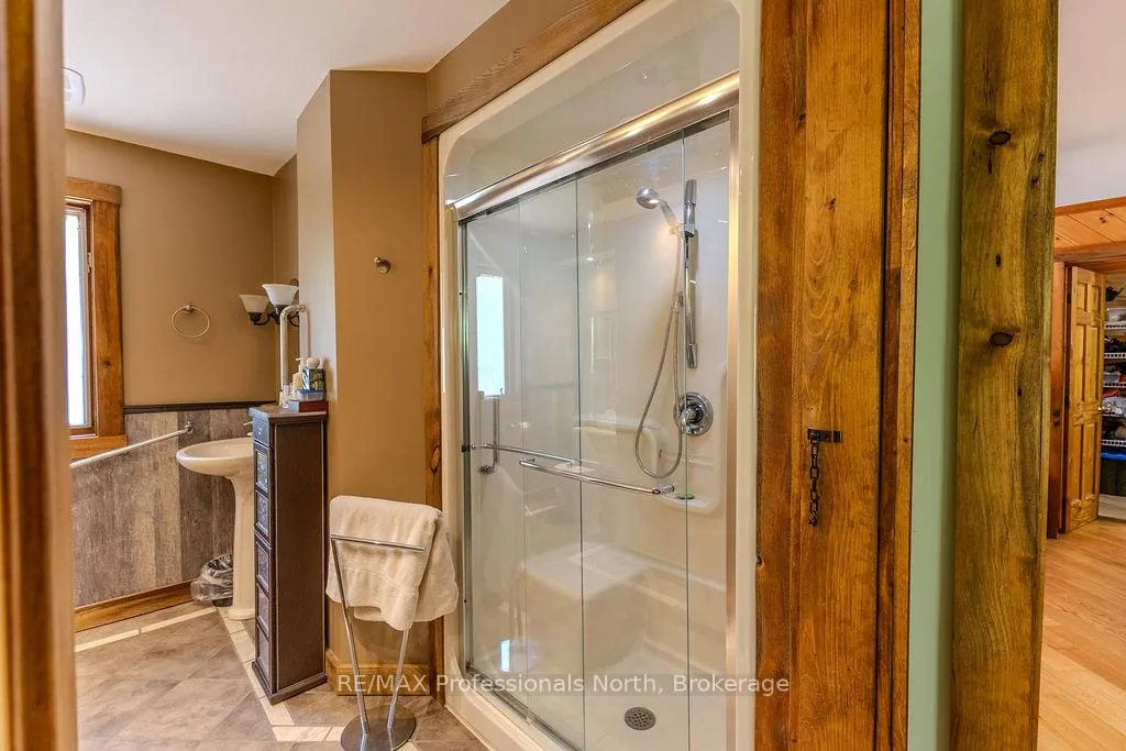 Photo 21 of 128 Old Muskoka Road, Perry, Emsdale — HOMEH
