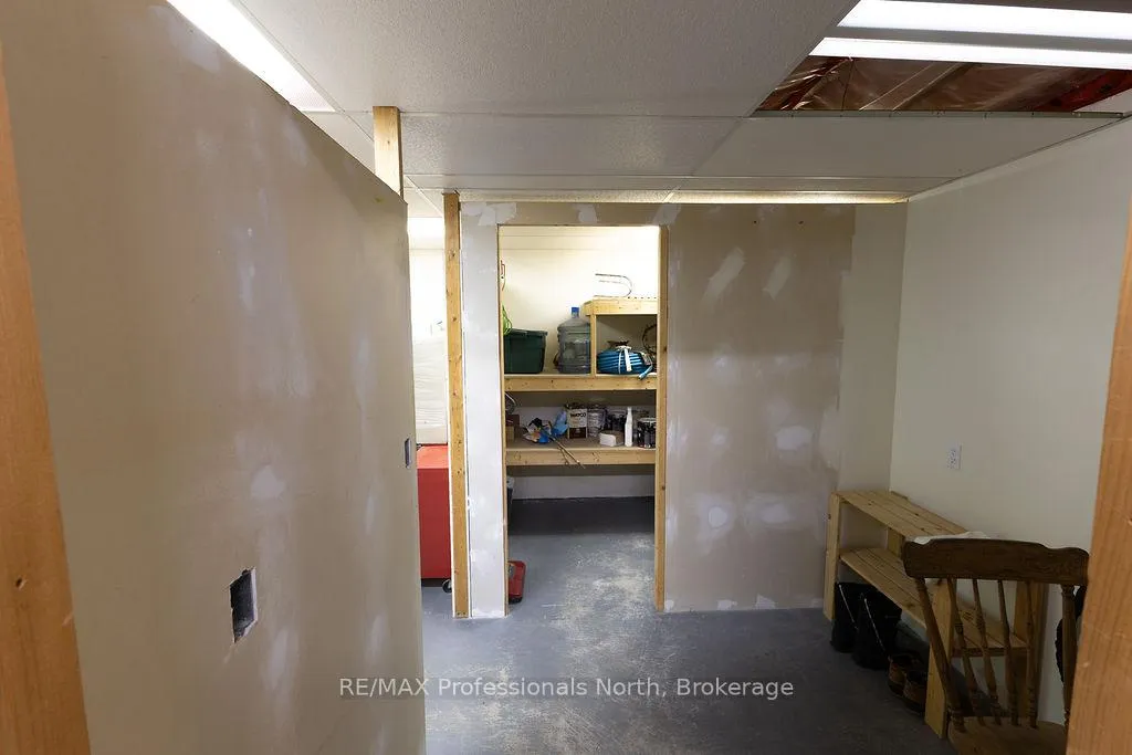 Photo 34 of 128 Old Muskoka Road, Perry, Emsdale — HOMEH