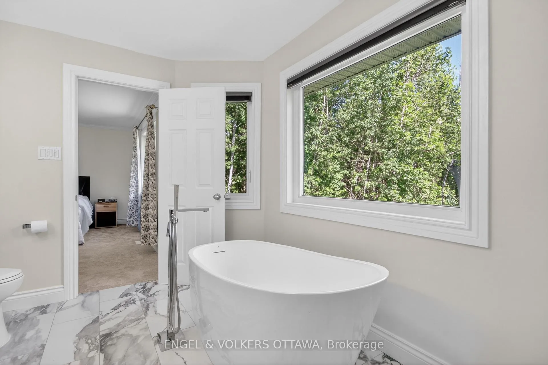 Photo 19 of 528 Tullamore Street, Ottawa, Riverside South — HOMEH