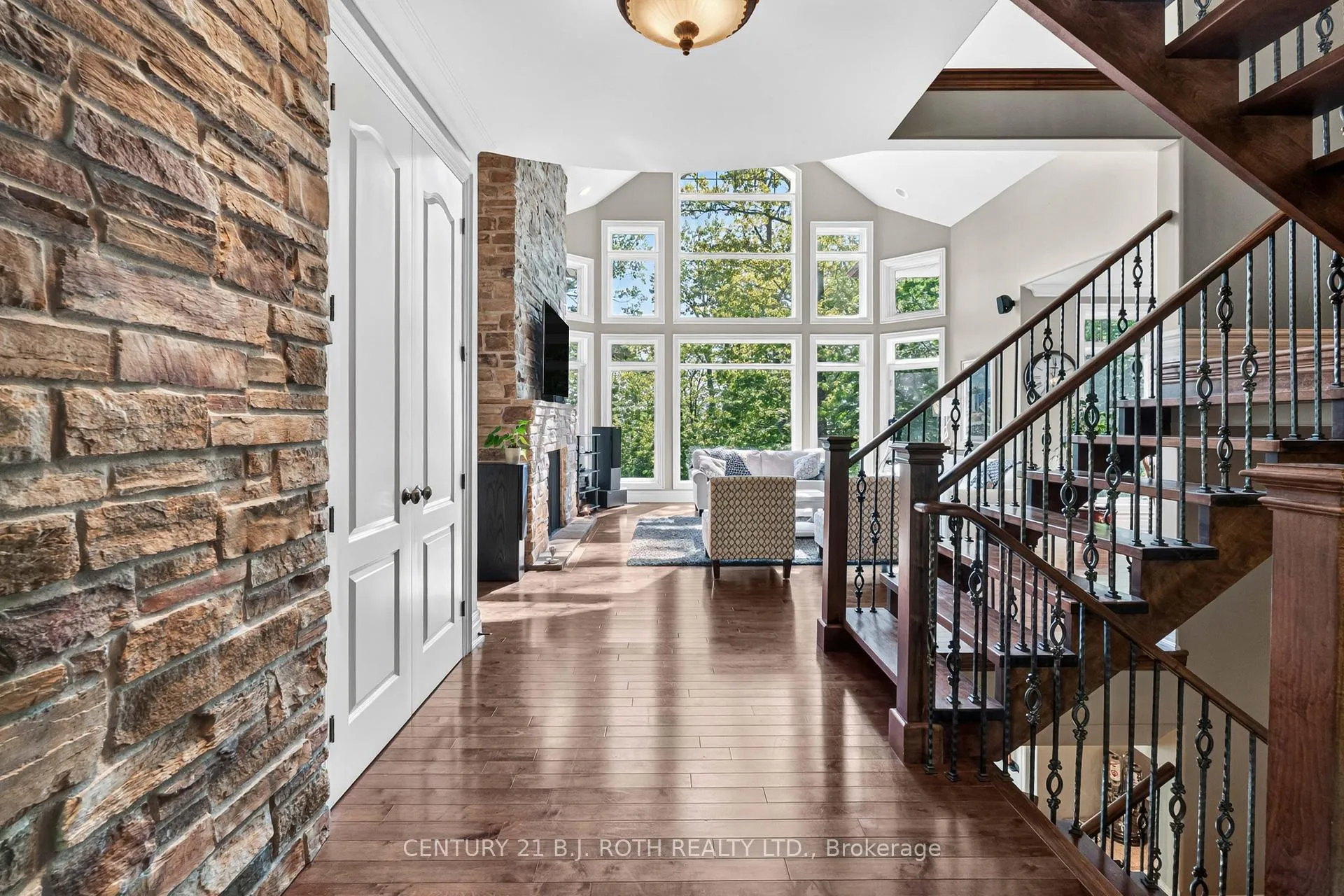 Photo 17 of 1 Pierce Court, Springwater, Midhurst — HOMEH