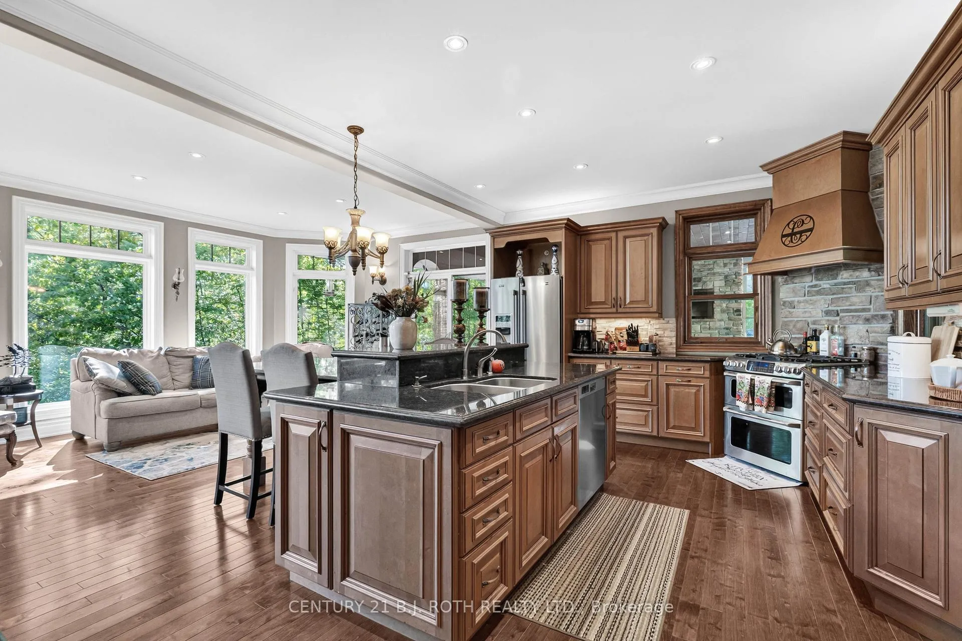 Photo 21 of 1 Pierce Court, Springwater, Midhurst — HOMEH