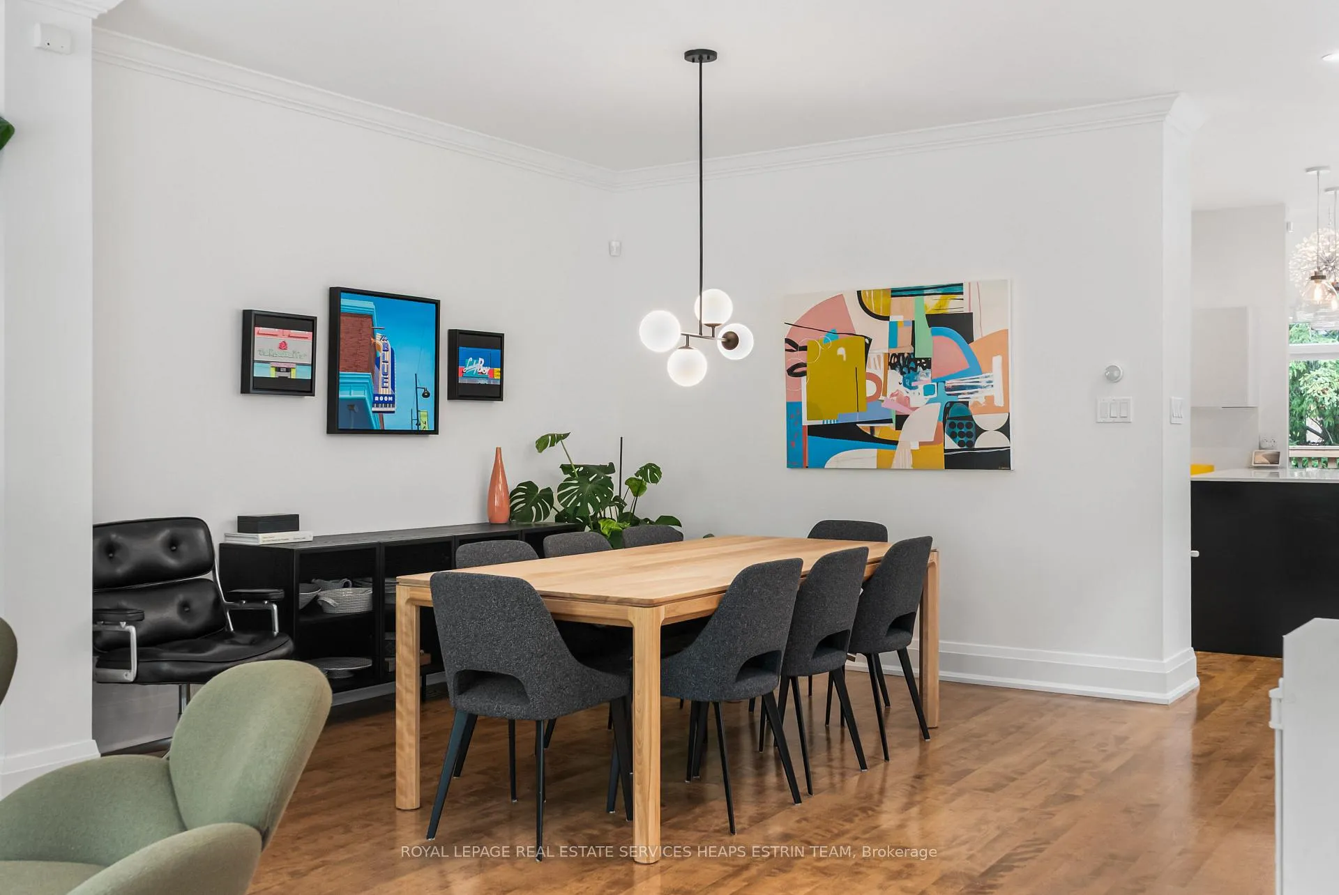 Photo 8 of 155 Banff Road, Toronto, Mount Pleasant East — HOMEH