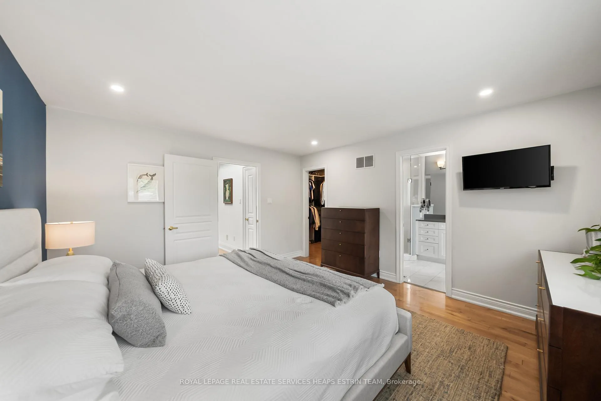 Photo 23 of 155 Banff Road, Toronto, Mount Pleasant East — HOMEH