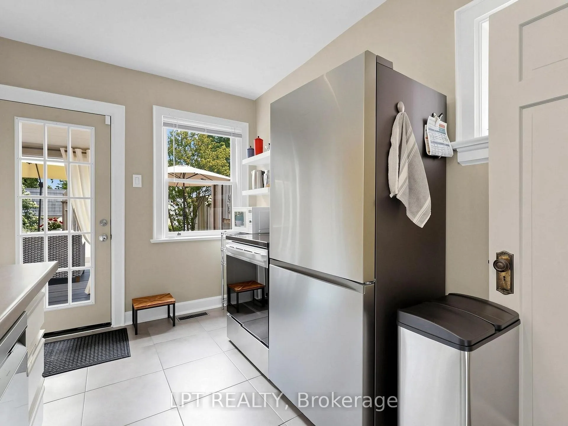 Photo 12 of 465 Durie Street, Toronto, Runnymede-Bloor West Village — HOMEH