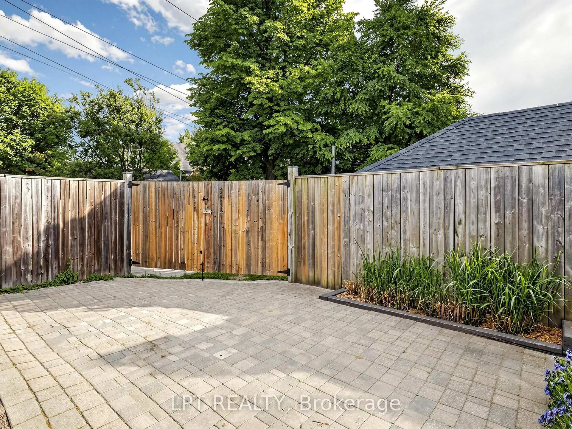 Photo 32 of 465 Durie Street, Toronto, Runnymede-Bloor West Village — HOMEH