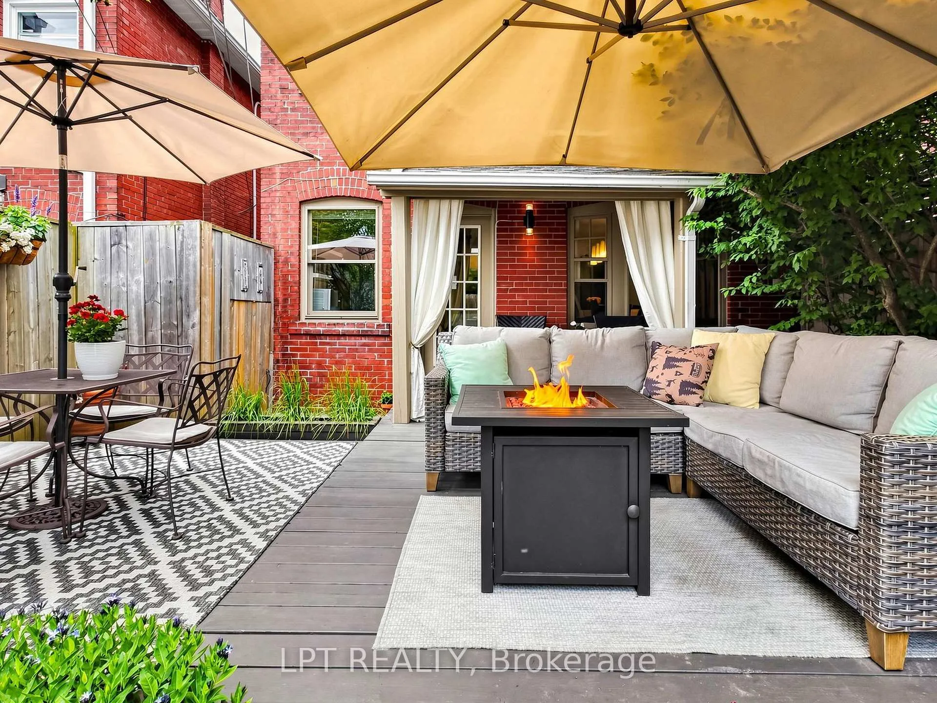Photo 35 of 465 Durie Street, Toronto, Runnymede-Bloor West Village — HOMEH