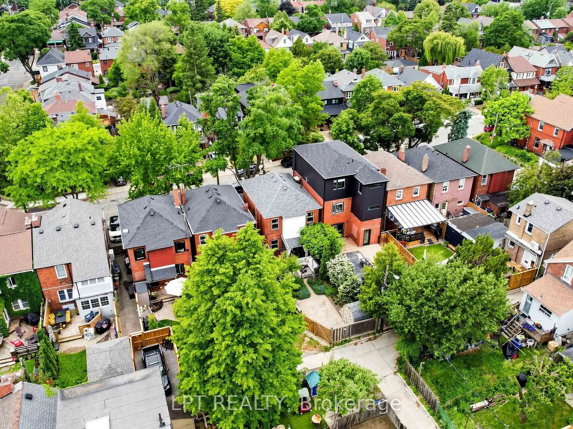 Photo 40 of 465 Durie Street, Toronto, Runnymede-Bloor West Village — HOMEH