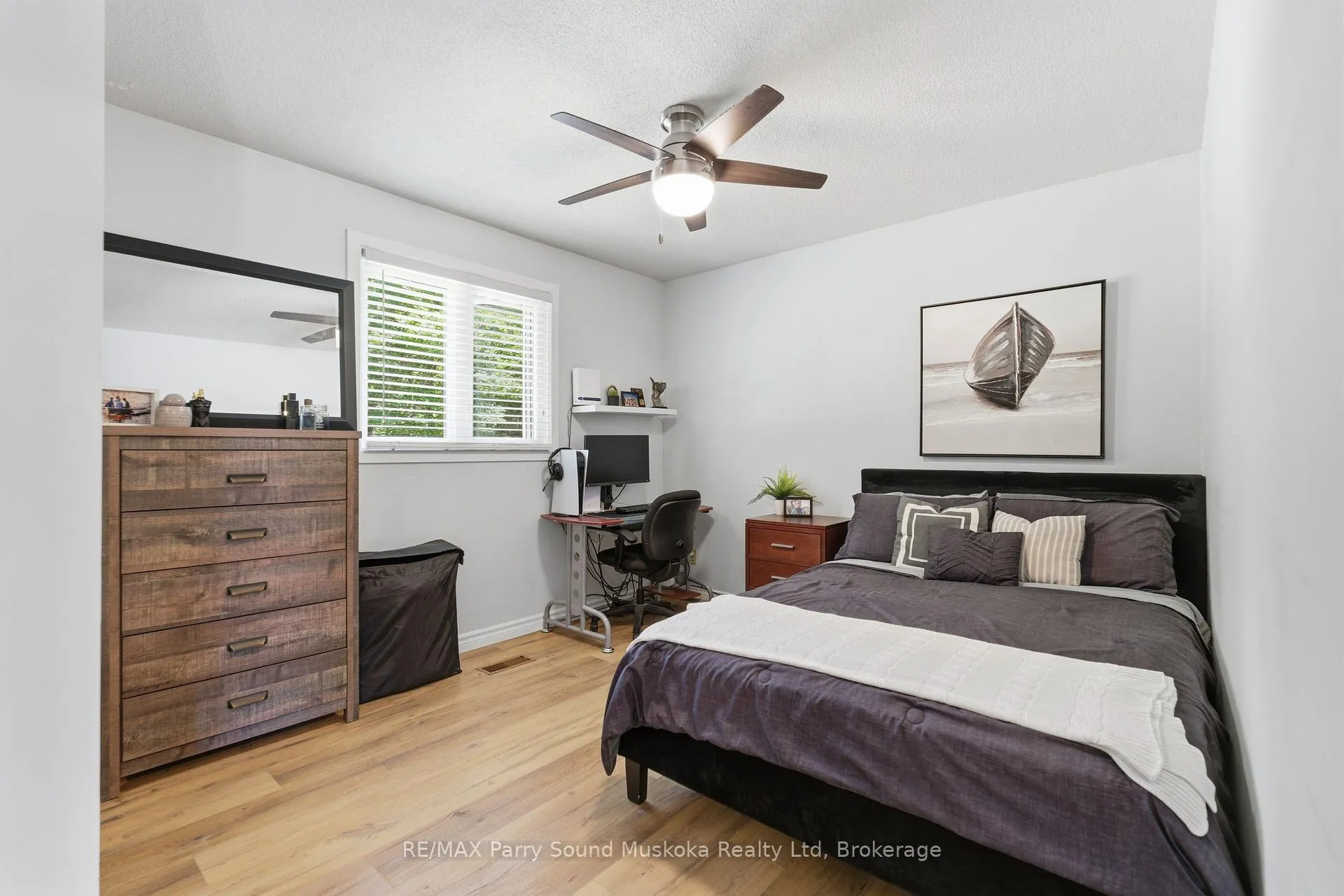 Photo 23 of 15 Elsasser Road, Seguin — HOMEH