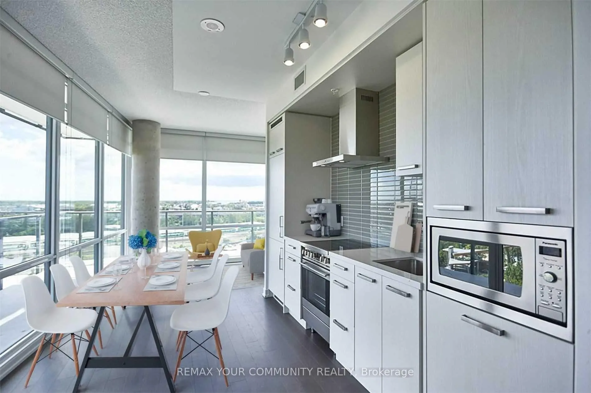 Front of Unit S1102, 120 Bayview Avenue