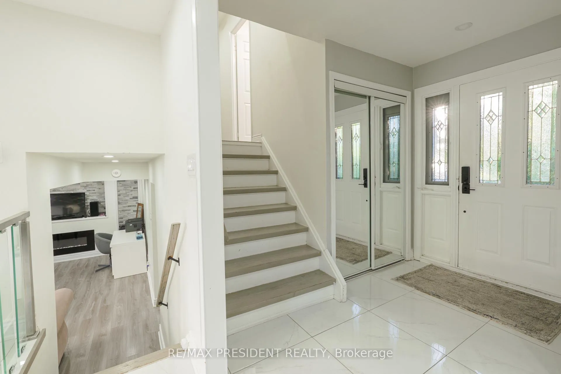 Photo 28 of 2 Jerome Crescent, Brampton, Northgate — HOMEH