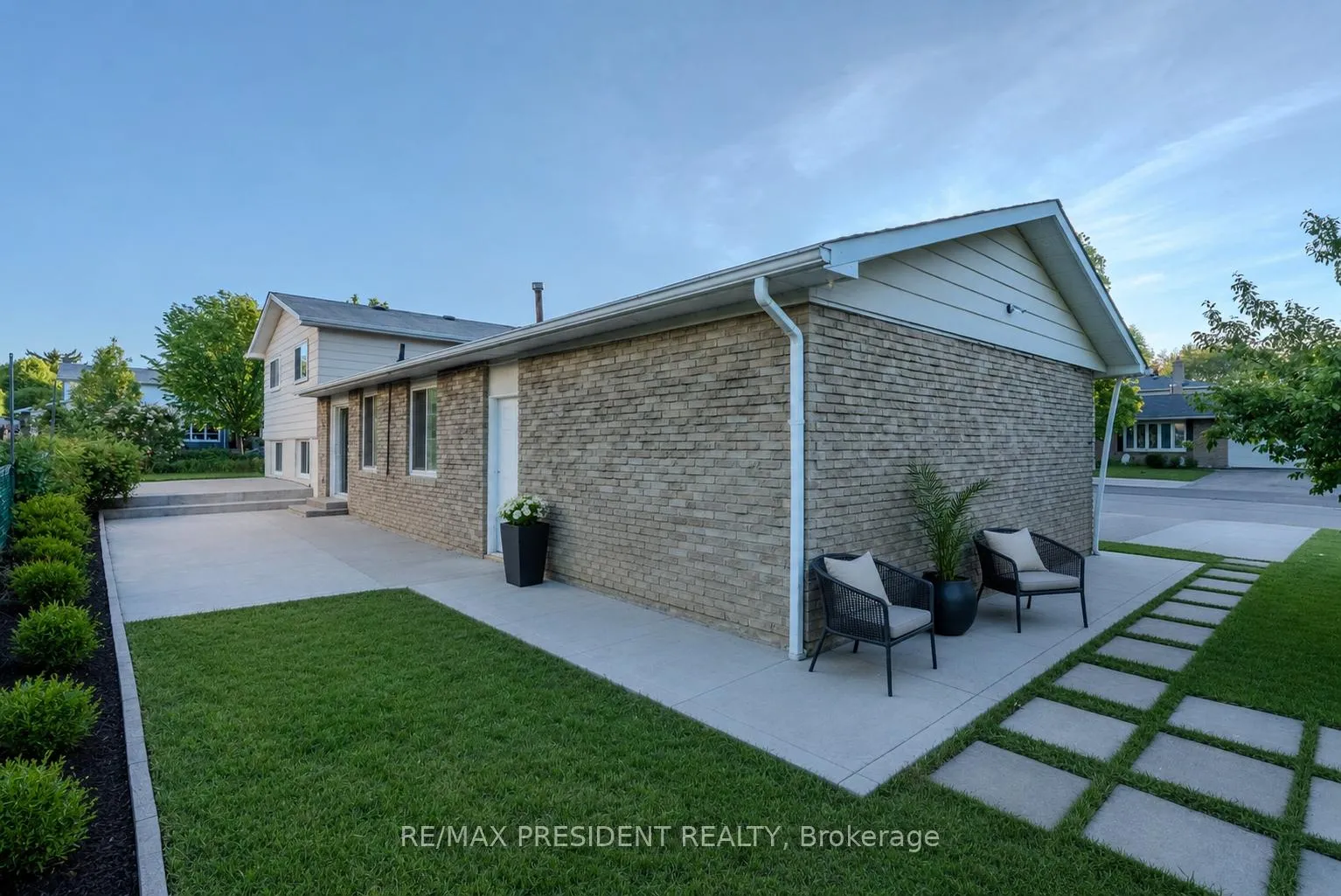 Photo 44 of 2 Jerome Crescent, Brampton, Northgate — HOMEH