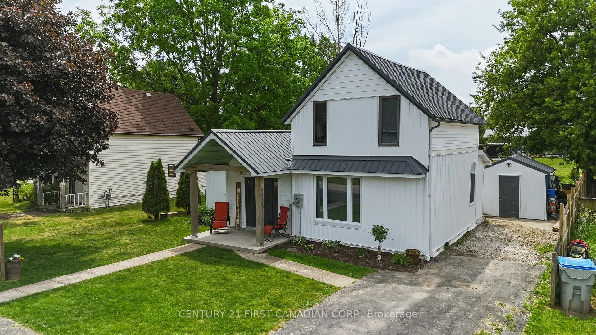 Photo of 8073 Francis Street