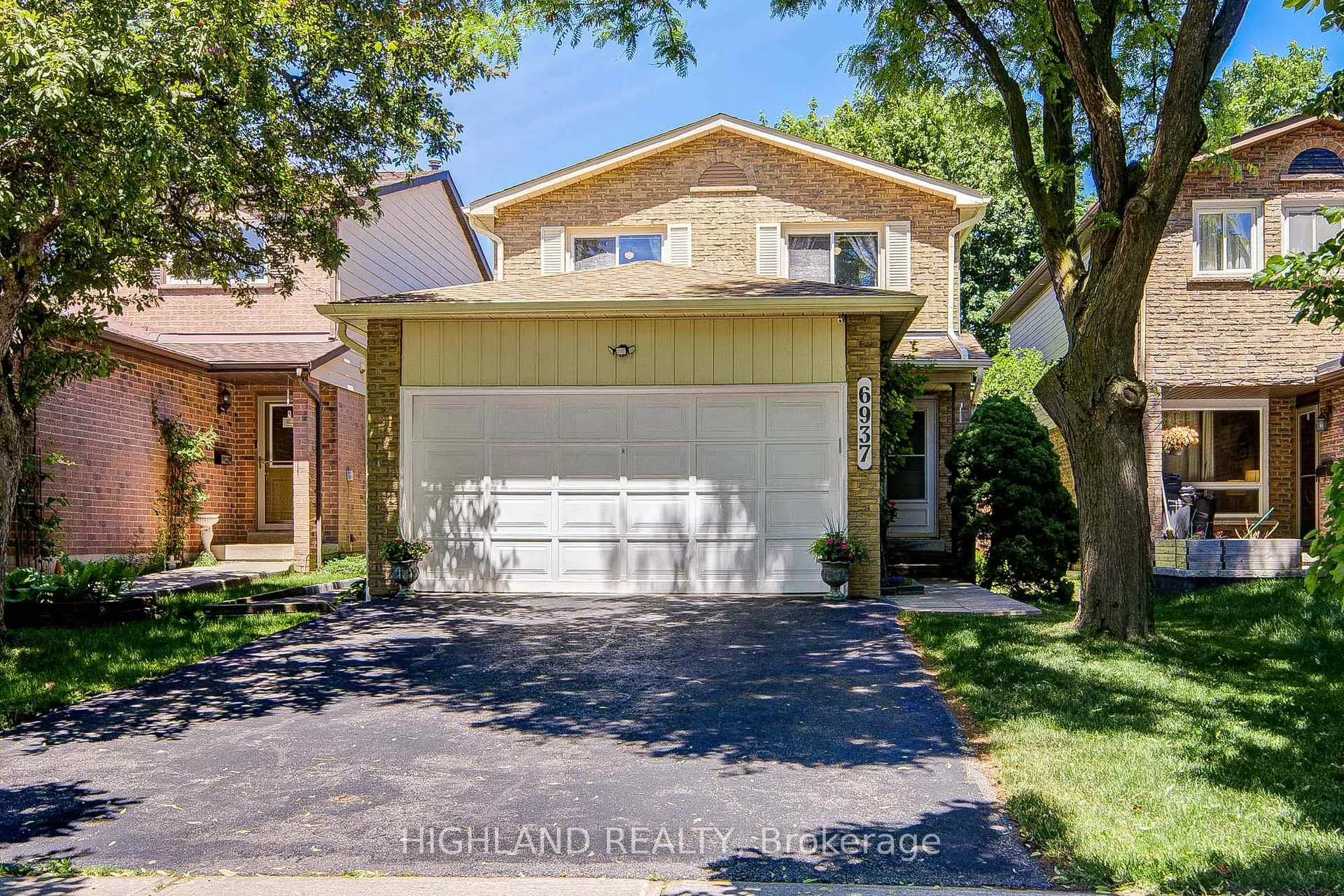 Photo 1 of 6937 Harris Road, Mississauga, Meadowvale — HOMEH