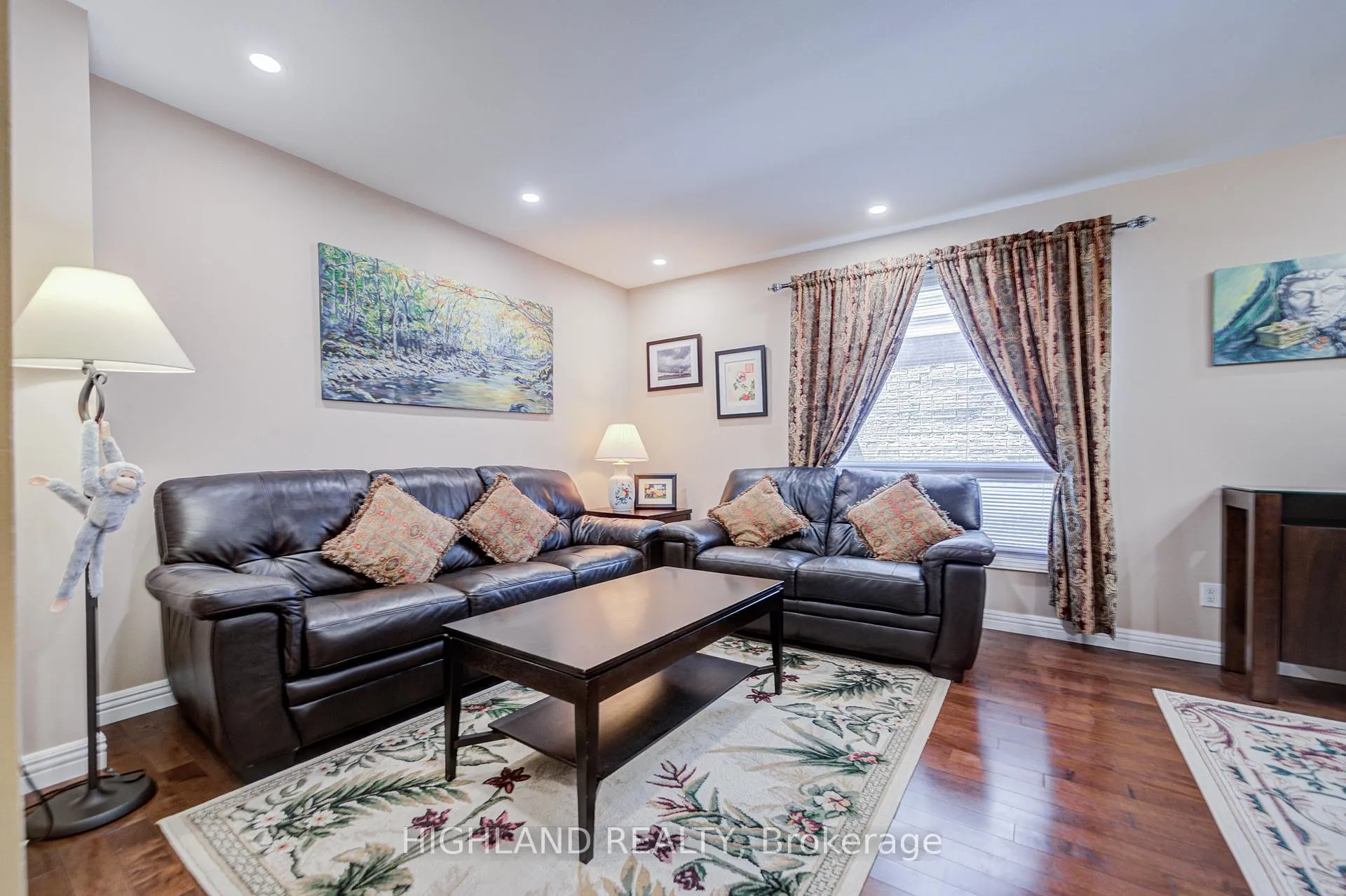 Photo 7 of 6937 Harris Road, Mississauga, Meadowvale — HOMEH