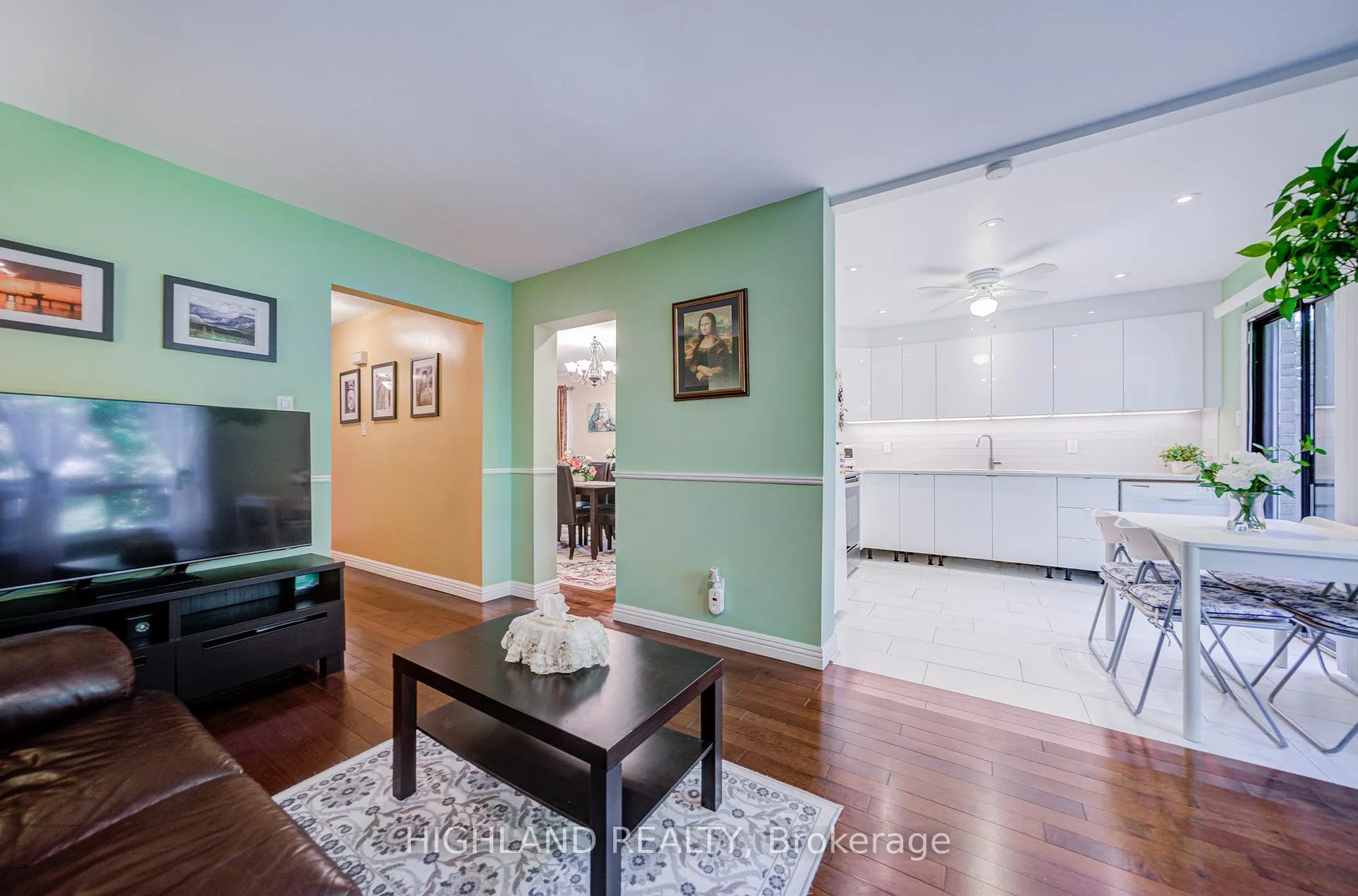 Photo 16 of 6937 Harris Road, Mississauga, Meadowvale — HOMEH