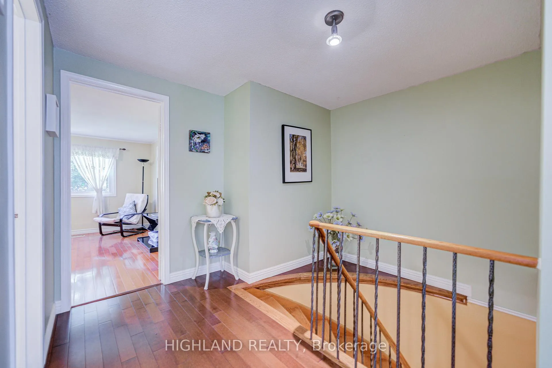 Photo 21 of 6937 Harris Road, Mississauga, Meadowvale — HOMEH