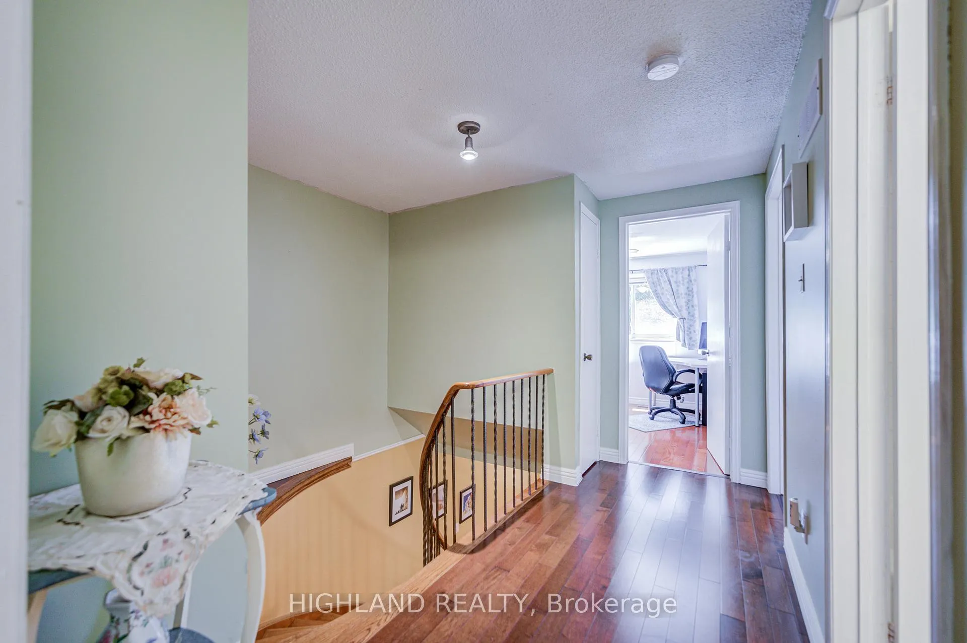 Photo 34 of 6937 Harris Road, Mississauga, Meadowvale — HOMEH