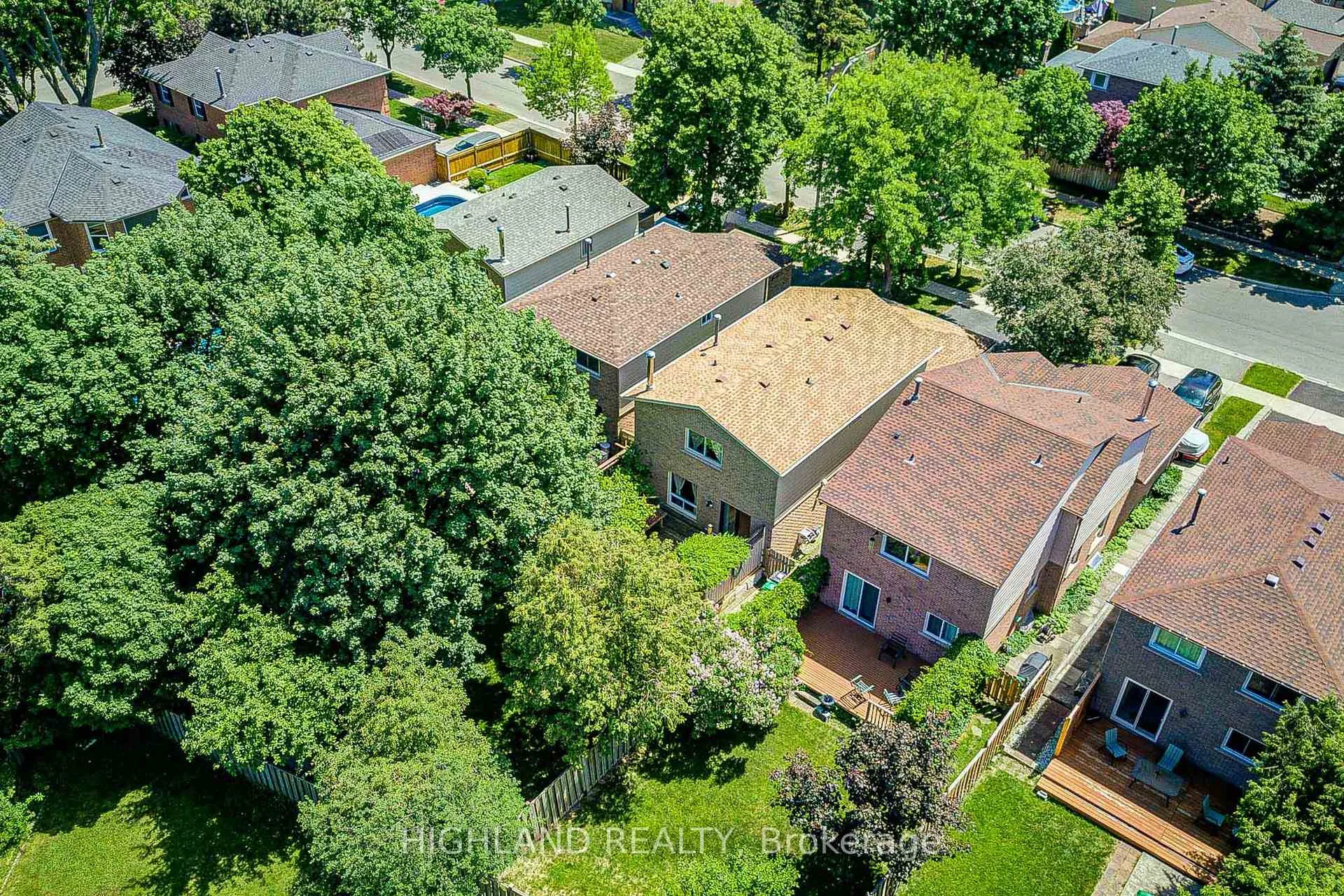 Photo 42 of 6937 Harris Road, Mississauga, Meadowvale — HOMEH