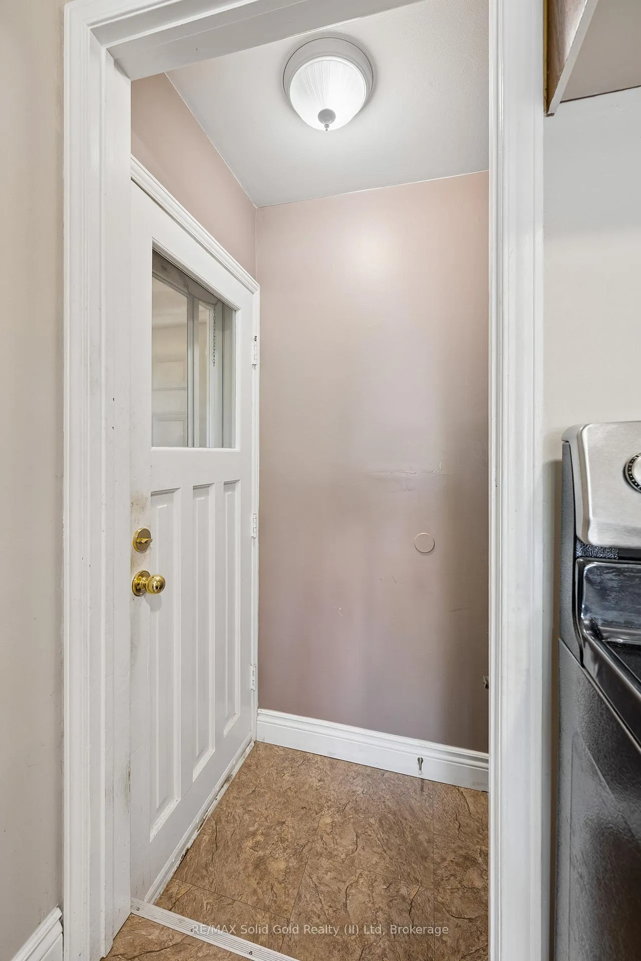 Photo 13 of 103 Belwood Crescent, Kitchener — HOMEH
