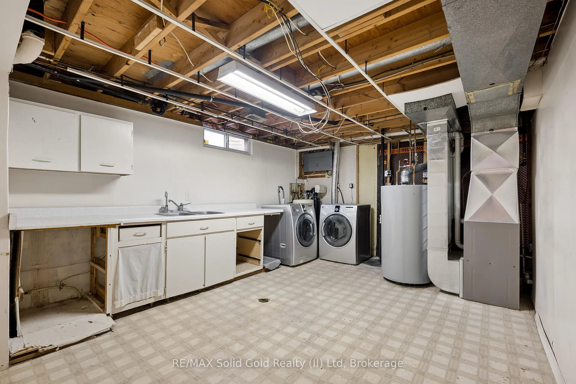 Photo 26 of 103 Belwood Crescent, Kitchener — HOMEH