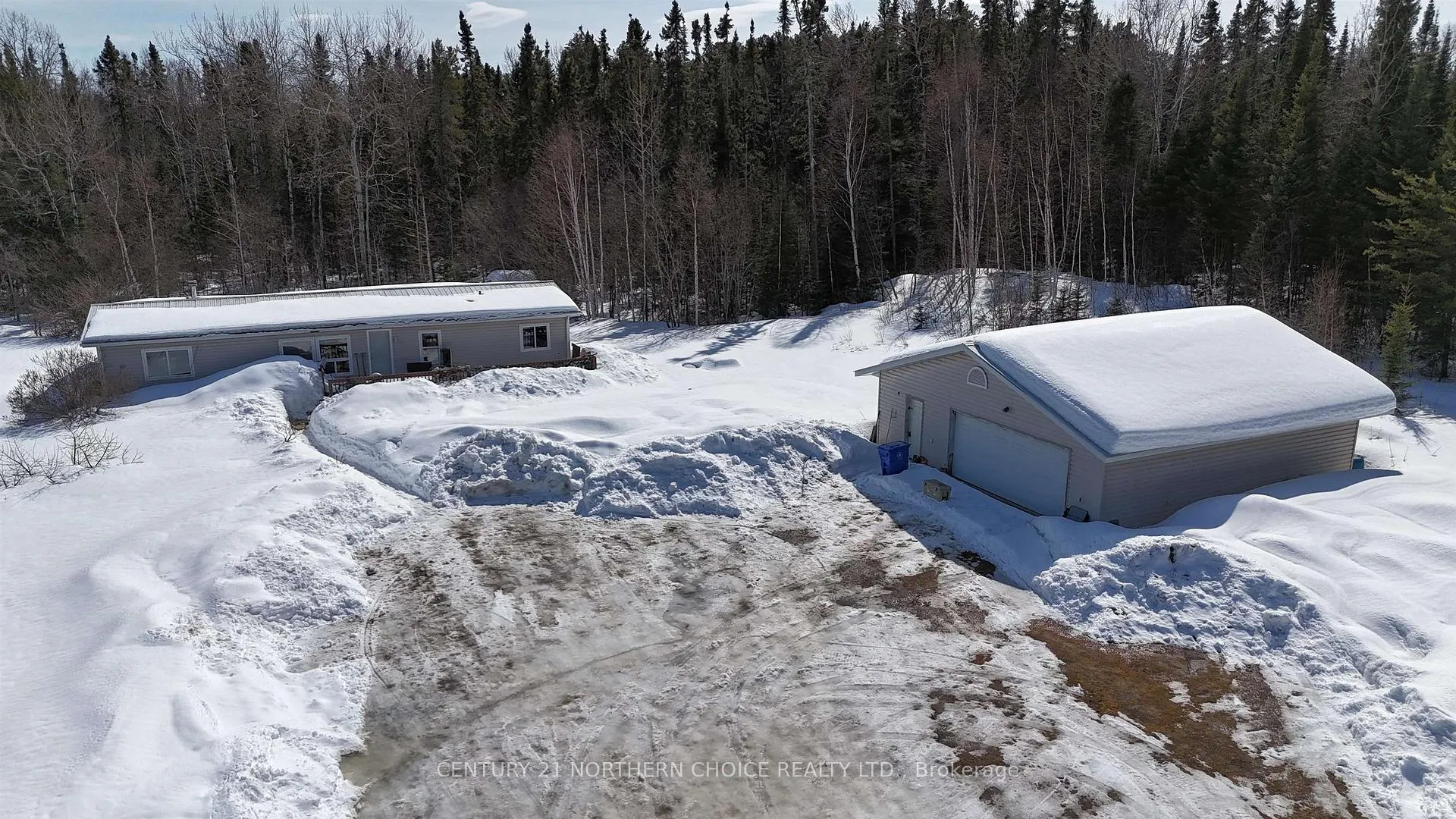 Photo 16 of 14 Mill Road, Sioux Lookout — HOMEH