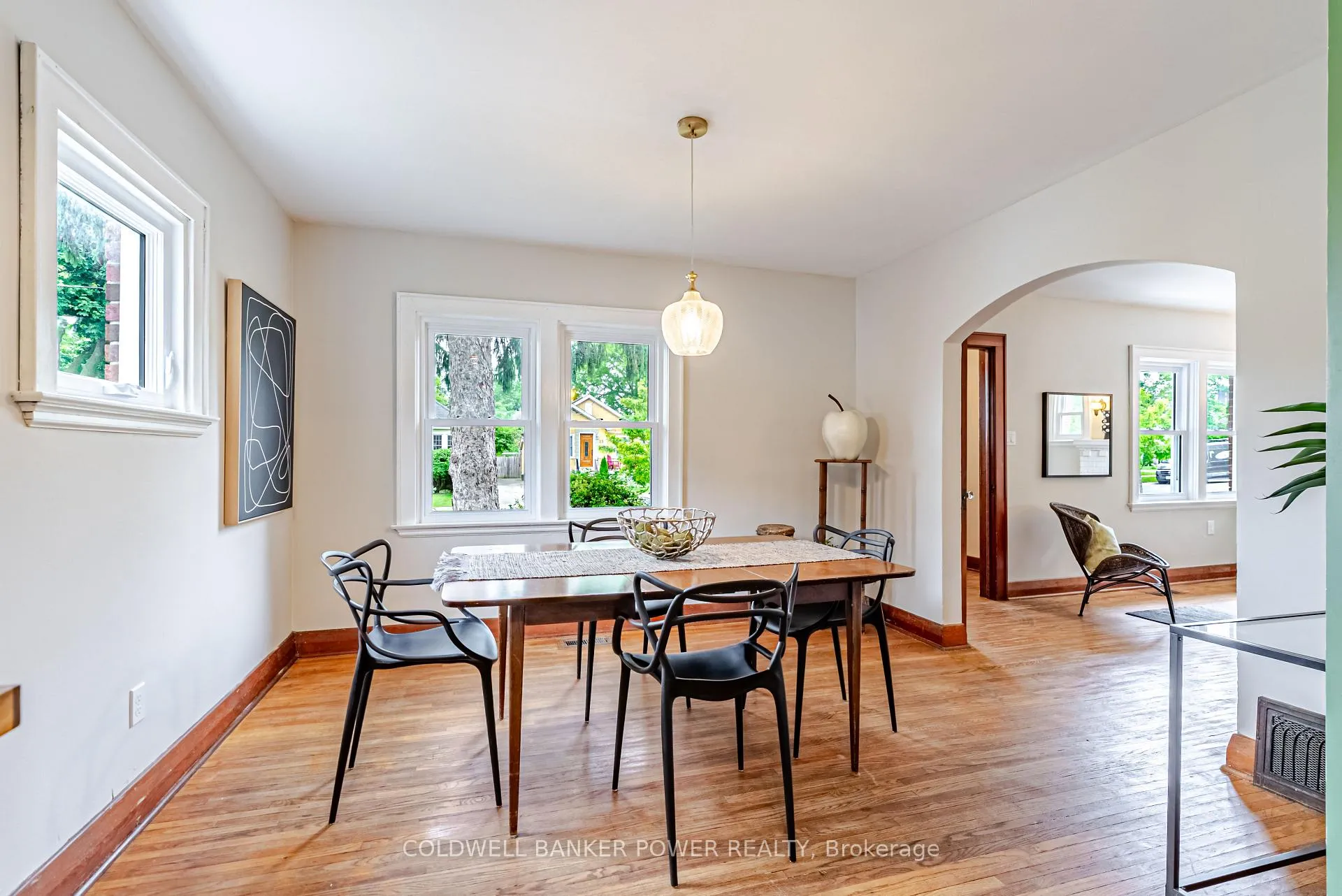 Photo 10 of 24 Lambeth Avenue, London, South G — HOMEH