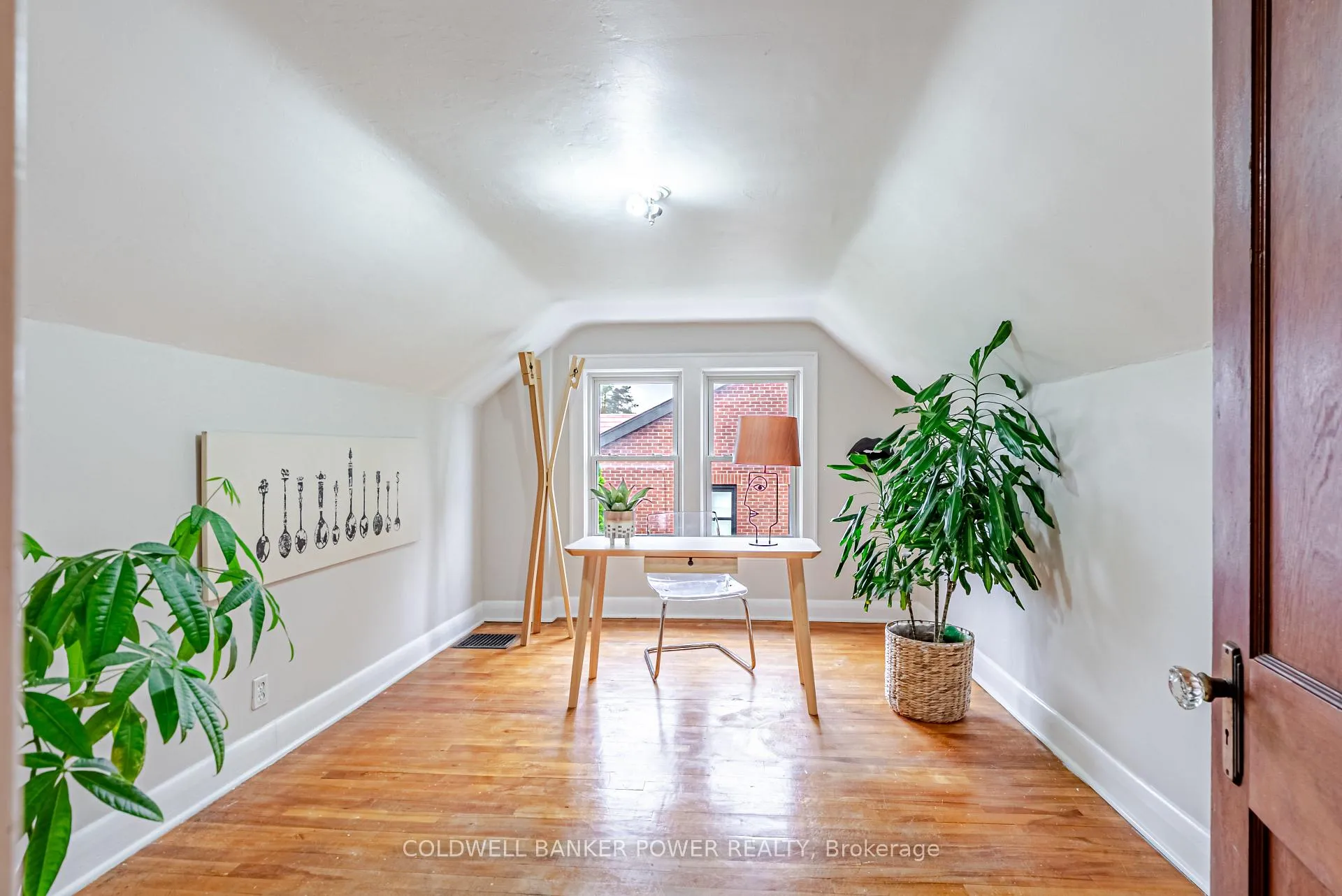 Photo 22 of 24 Lambeth Avenue, London, South G — HOMEH