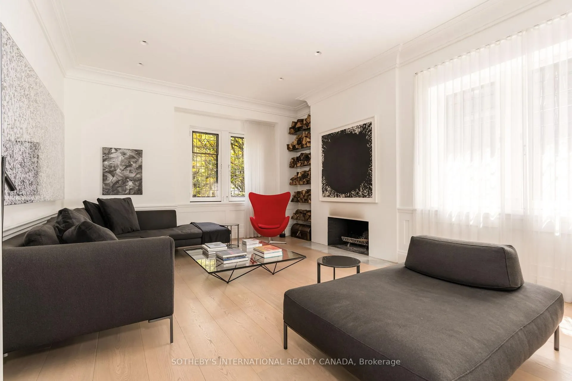 Photo 4 of 10 Mckenzie Avenue, Toronto, Rosedale-Moore Park — HOMEH