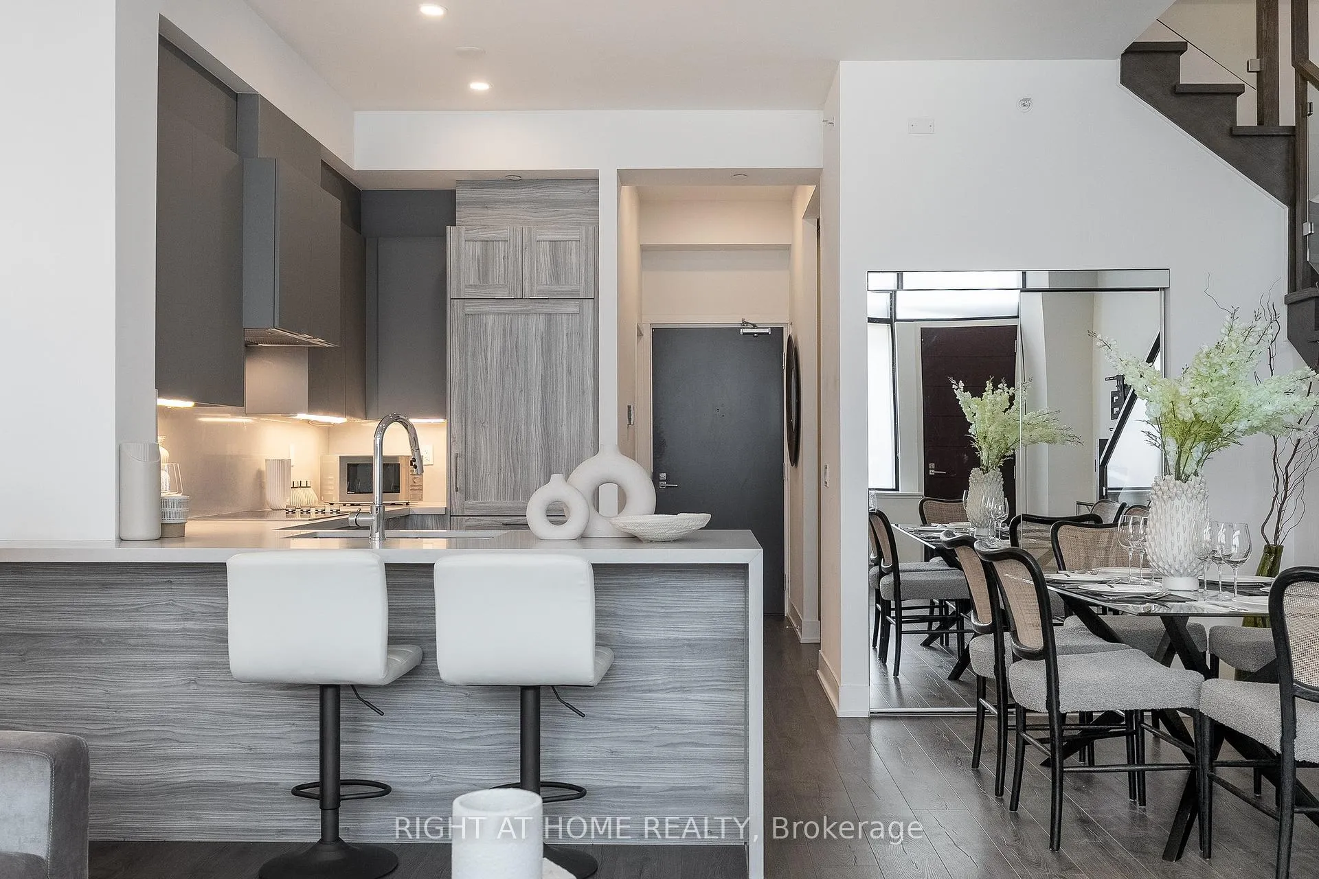 Photo 22 of Unit 109, 2908 Highway 7 Road, Vaughan, Concord — HOMEH