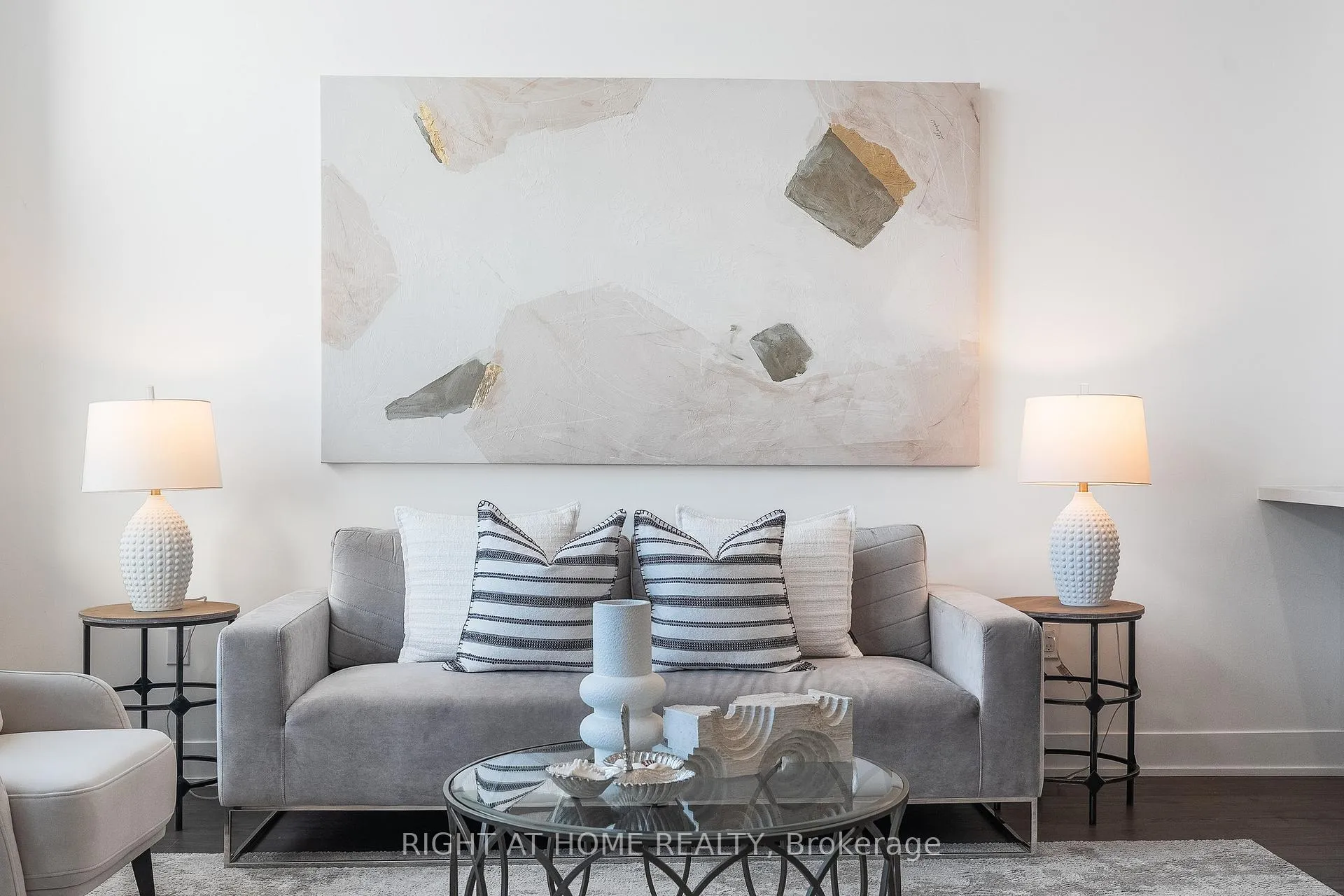 Photo 30 of Unit 109, 2908 Highway 7 Road, Vaughan, Concord — HOMEH