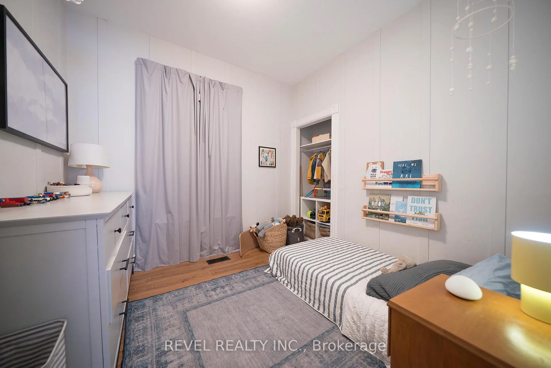 Photo 12 of 22 Lawrence Street, Brantford — HOMEH