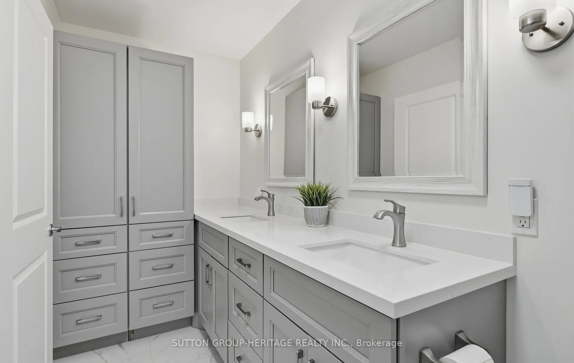 Photo 24 of 680 Eramosa Crescent, Pickering, Amberlea — HOMEH