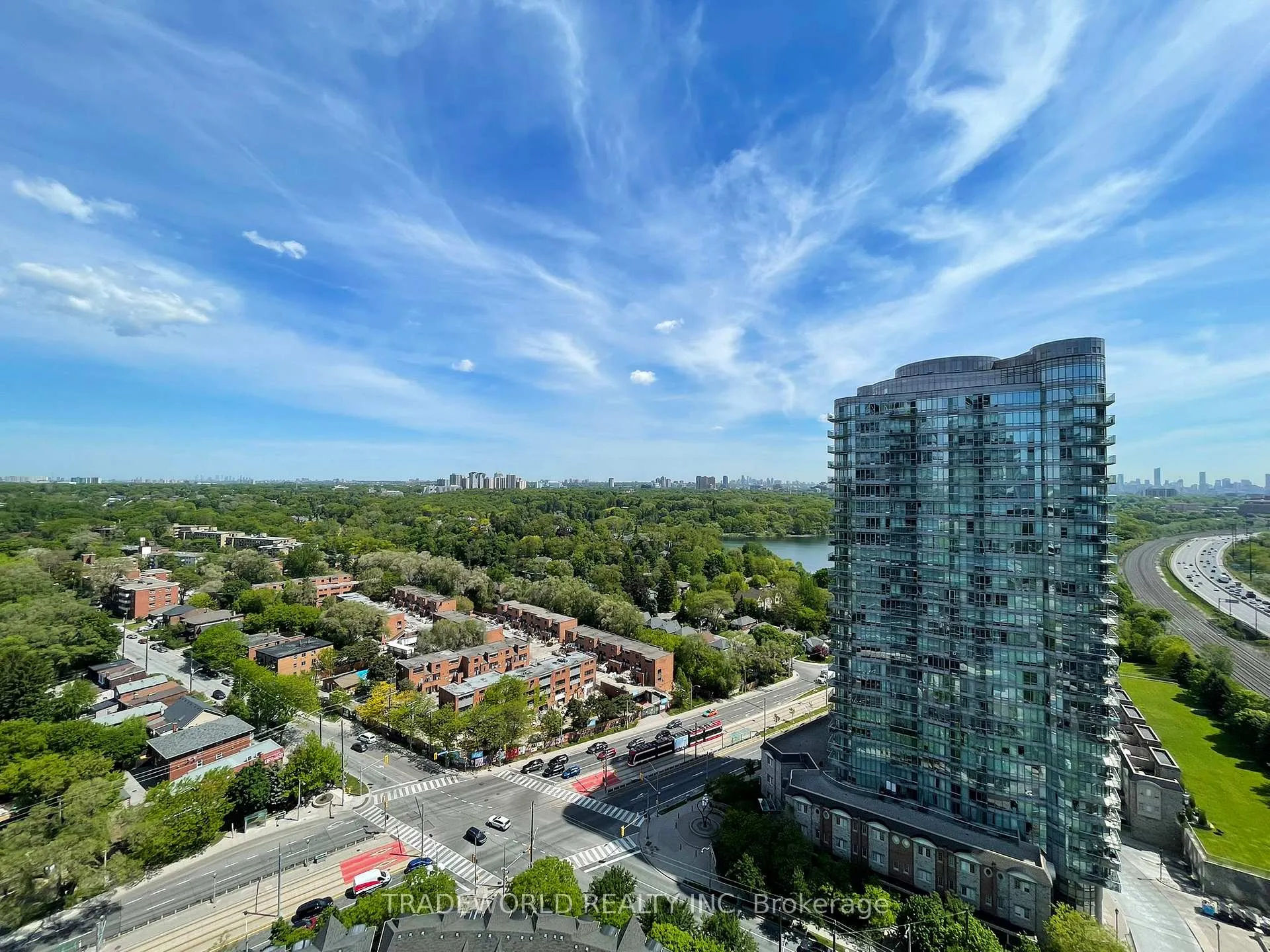 Photo 14 of Unit #2216, 103 The Queensway, Toronto, High Park-Swansea — HOMEH