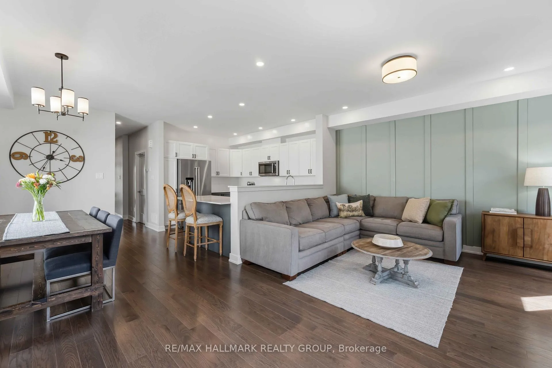 Photo 8 of 369 Broadridge Crescent, Ottawa, Mer Bleue/Bradley Estates/Anderson Park — HOMEH