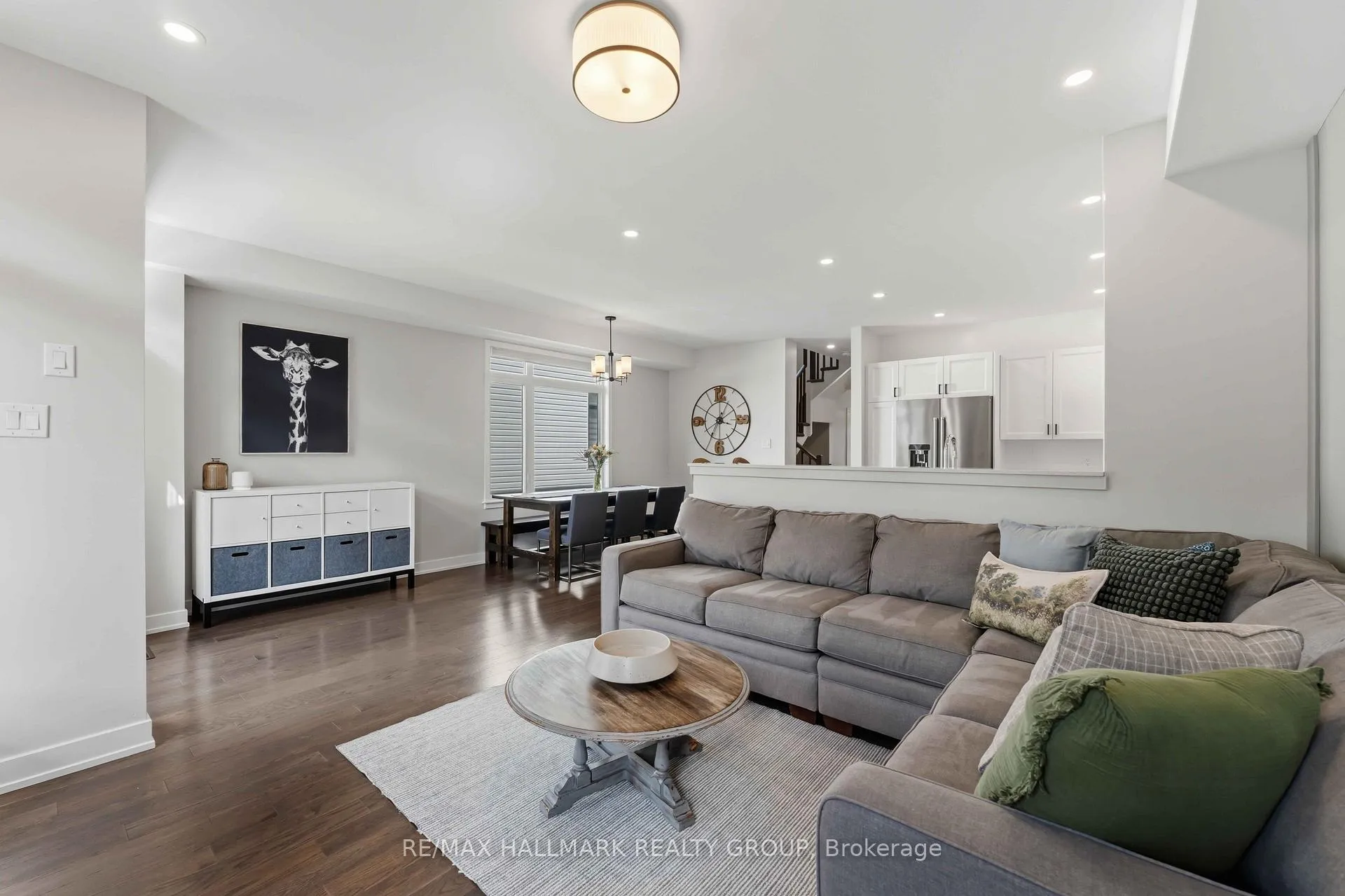 Photo 12 of 369 Broadridge Crescent, Ottawa, Mer Bleue/Bradley Estates/Anderson Park — HOMEH