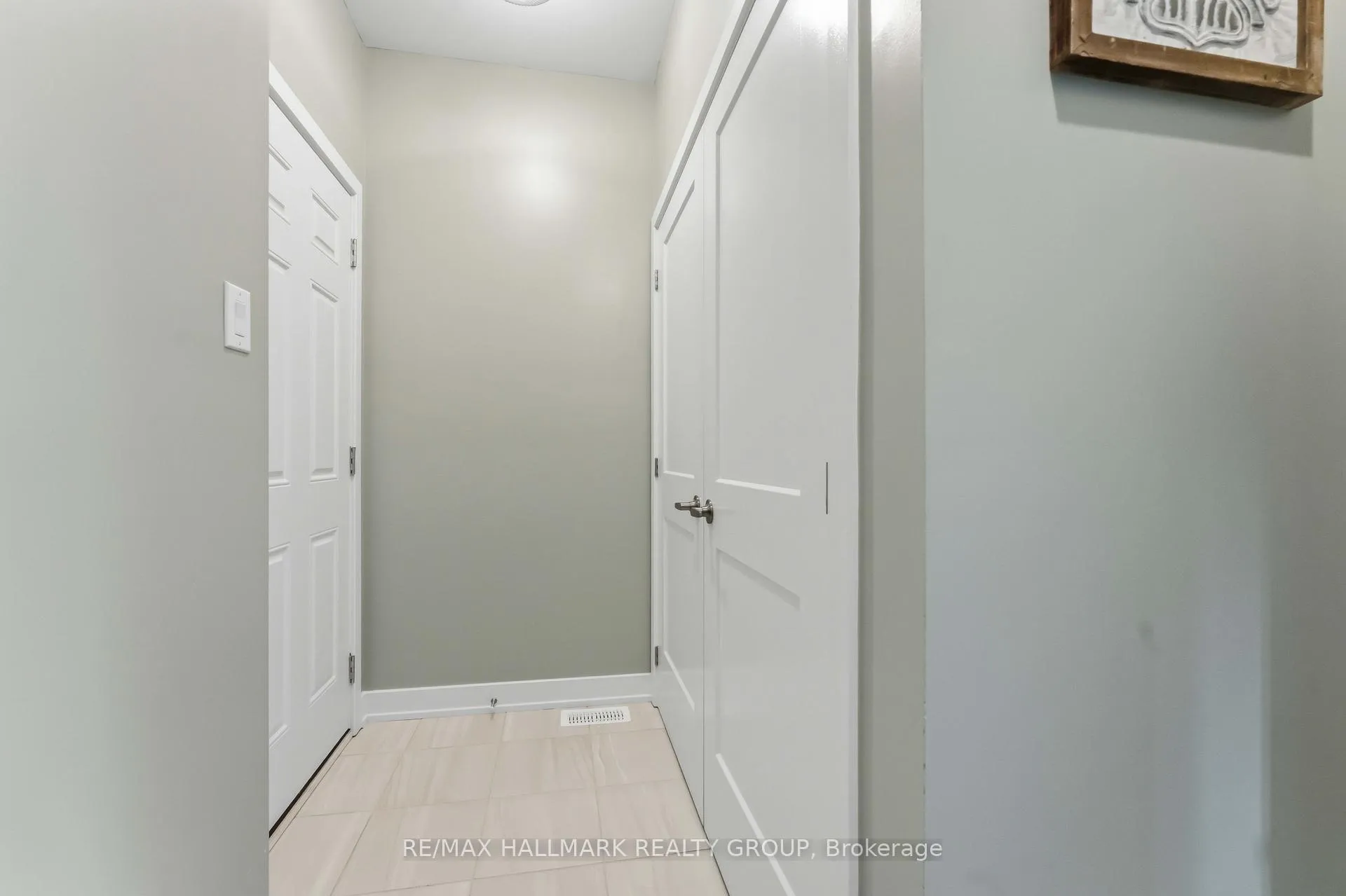 Photo 23 of 369 Broadridge Crescent, Ottawa, Mer Bleue/Bradley Estates/Anderson Park — HOMEH