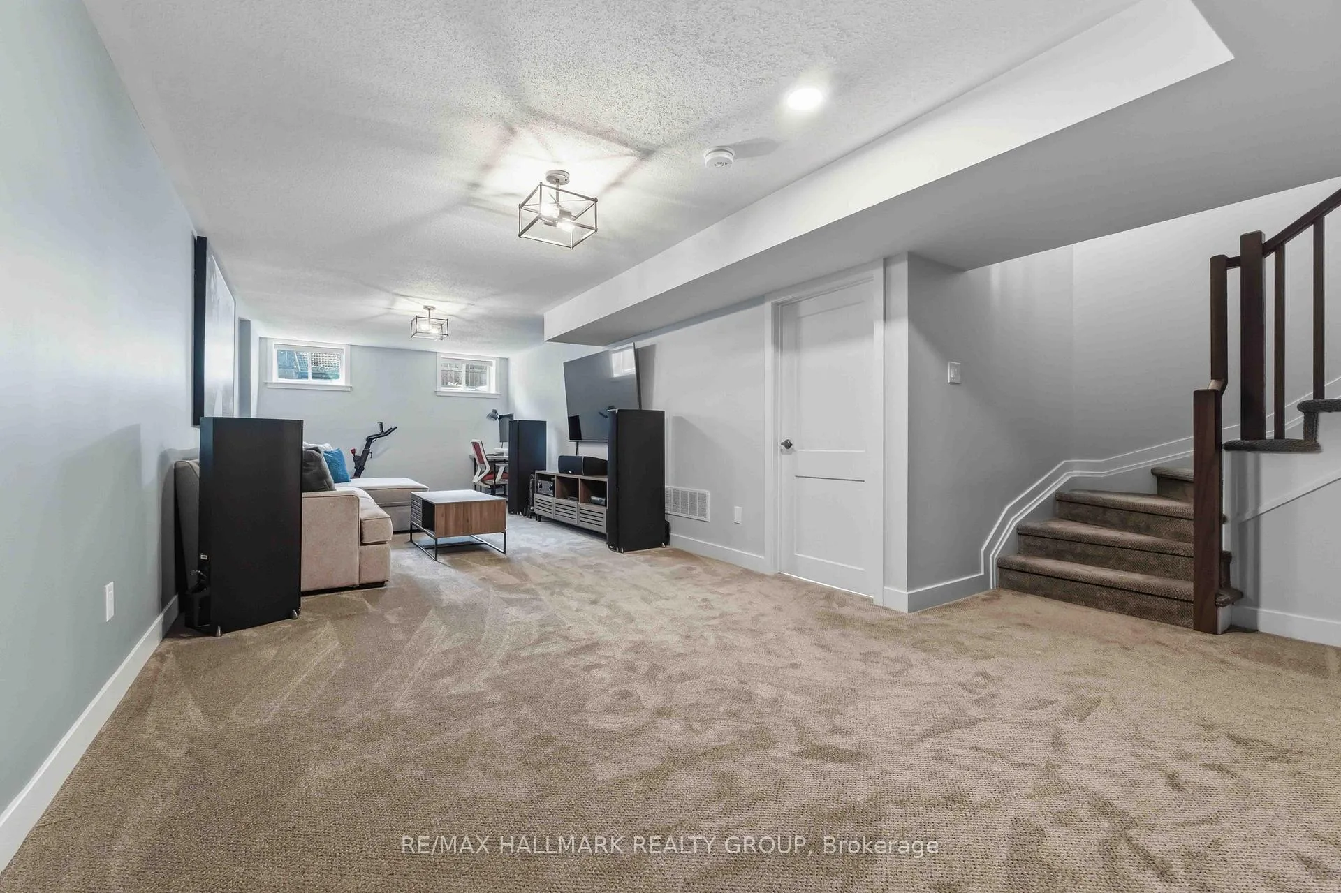 Photo 38 of 369 Broadridge Crescent, Ottawa, Mer Bleue/Bradley Estates/Anderson Park — HOMEH