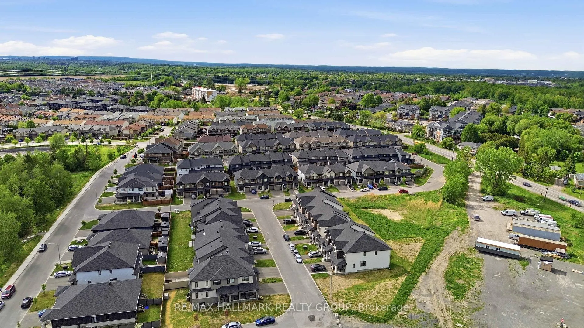 Photo 43 of 369 Broadridge Crescent, Ottawa, Mer Bleue/Bradley Estates/Anderson Park — HOMEH
