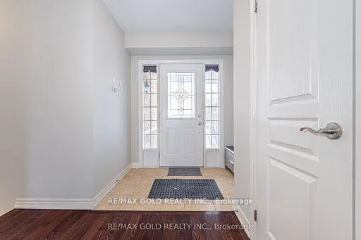 Photo 6 of 85 Anderson Road, New Tecumseth, Alliston — HOMEH