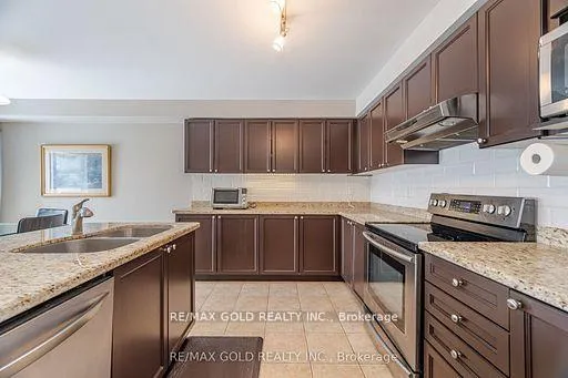Photo 9 of 85 Anderson Road, New Tecumseth, Alliston — HOMEH