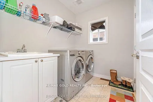 Photo 17 of 85 Anderson Road, New Tecumseth, Alliston — HOMEH