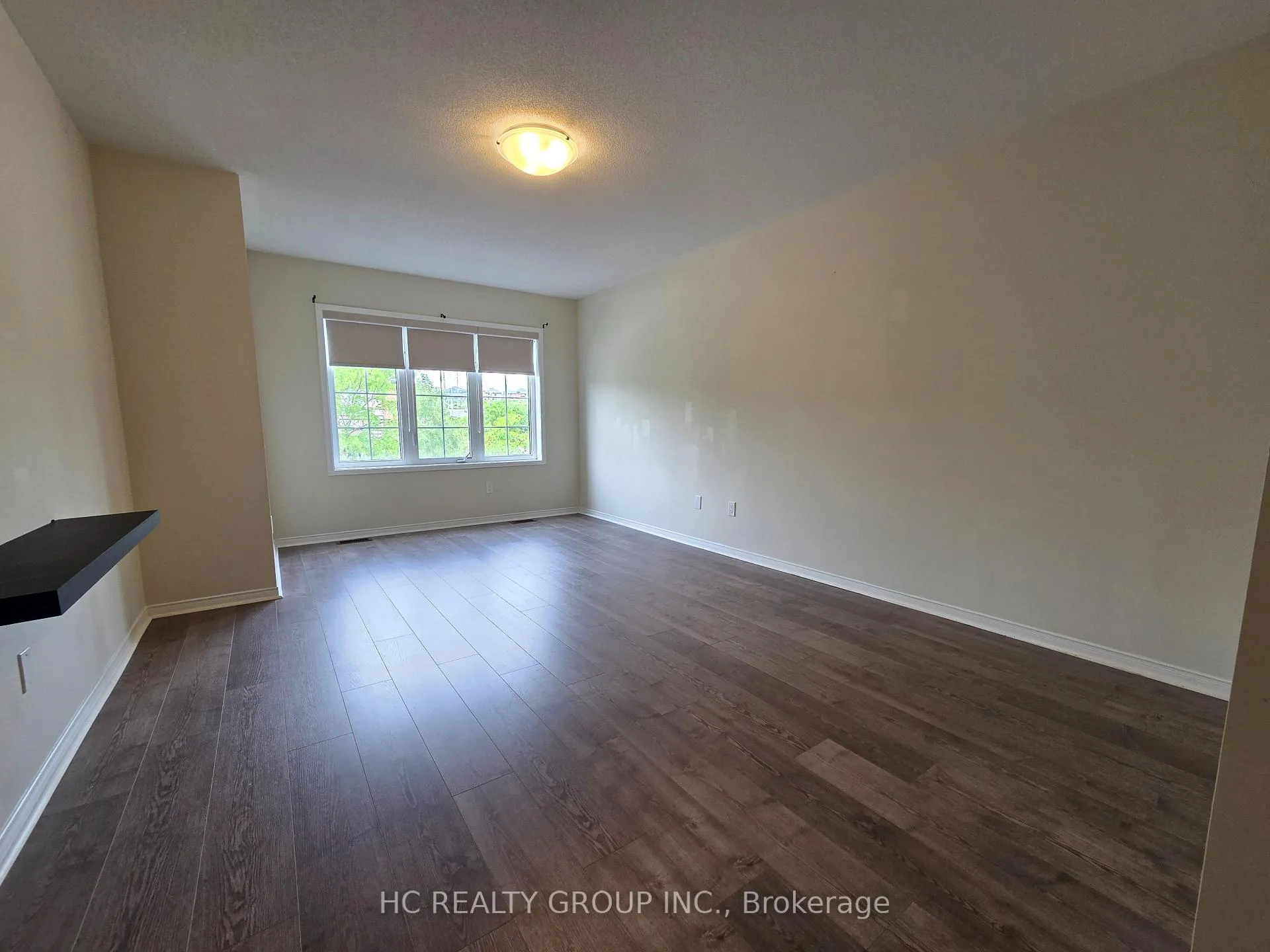 Photo 13 of 64 Rimrock Crescent N, Whitby, Williamsburg — HOMEH