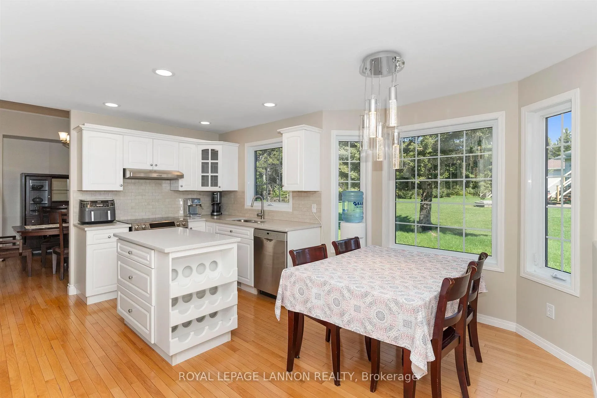 Photo 6 of 113 Princeton Place, Thunder Bay, Dawson Heights — HOMEH