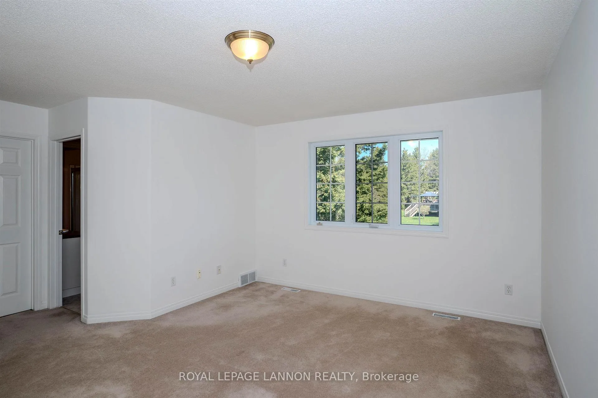 Photo 22 of 113 Princeton Place, Thunder Bay, Dawson Heights — HOMEH