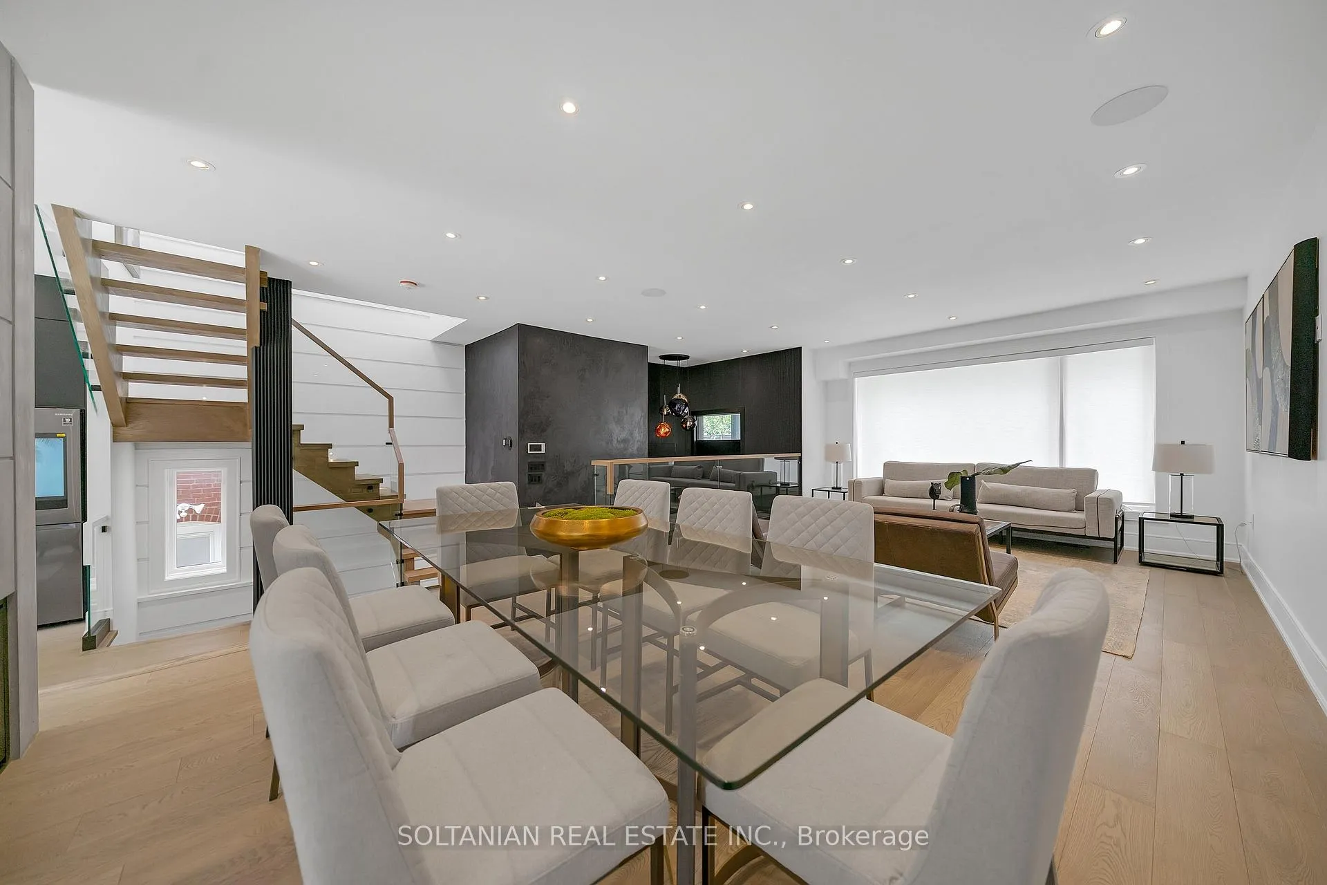 Photo 8 of 24 Fairside Avenue, Toronto, Danforth Village-East York — HOMEH