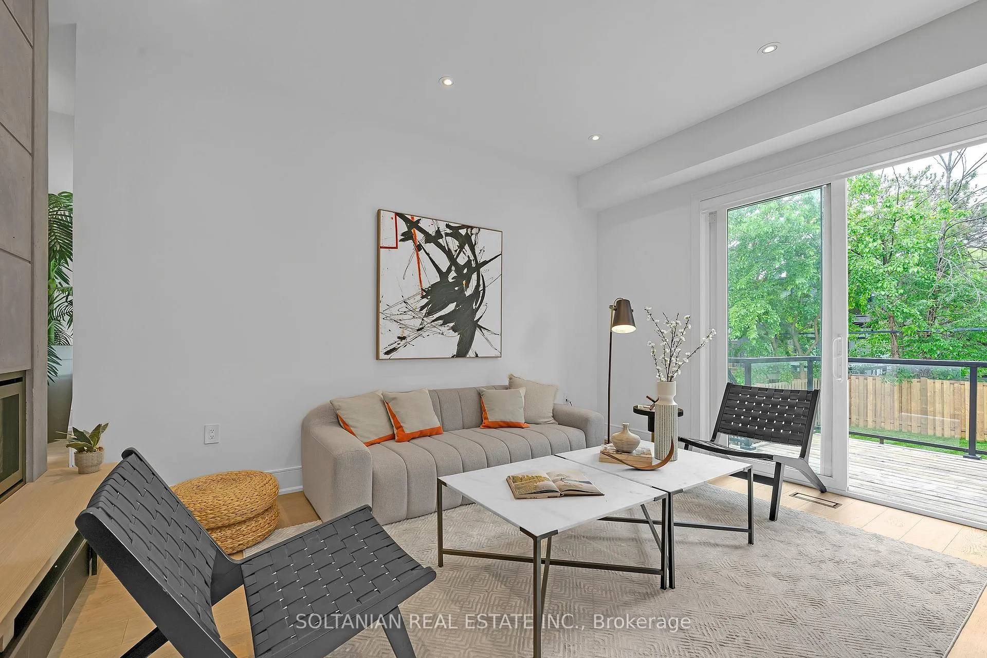 Photo 15 of 24 Fairside Avenue, Toronto, Danforth Village-East York — HOMEH