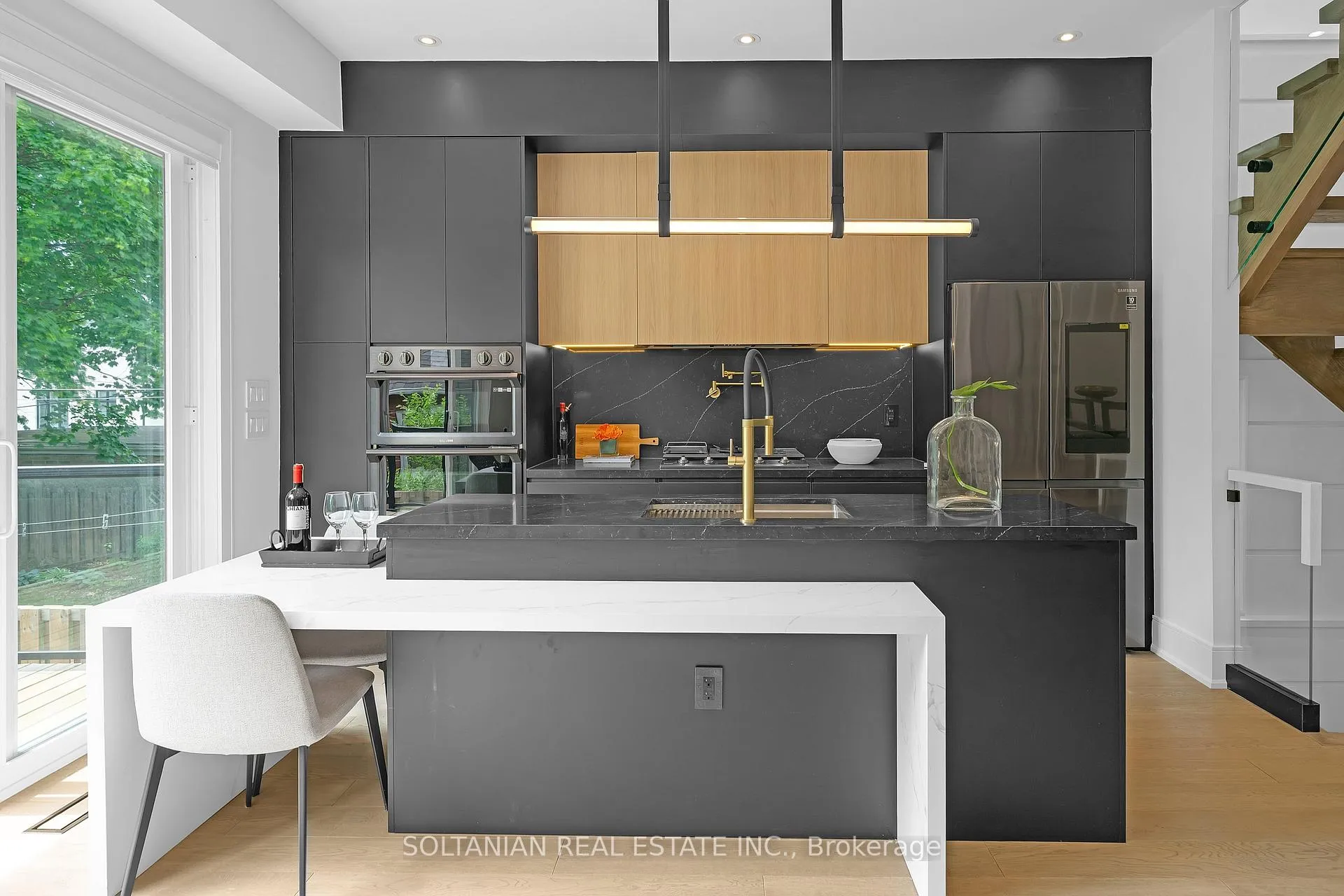 Photo 19 of 24 Fairside Avenue, Toronto, Danforth Village-East York — HOMEH